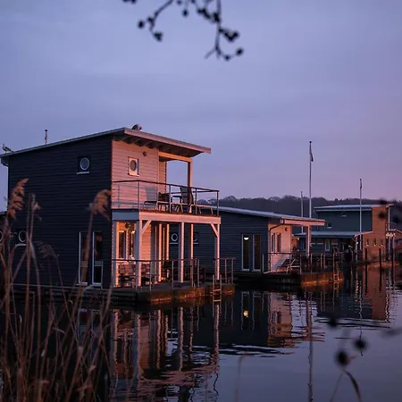 Im-jaich Wasserferienwelt Vakantiepark